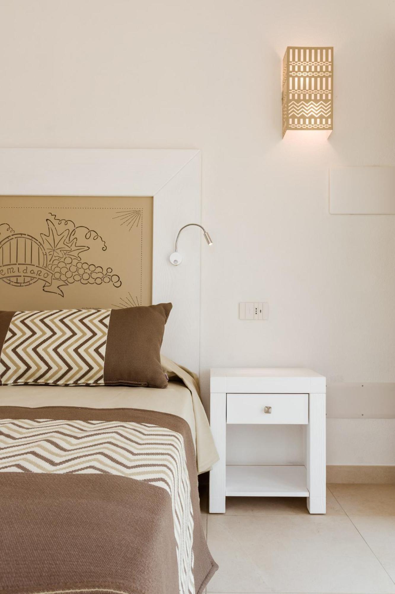 Вілла La Vinia Bed&Wine Experience - Adults Only Сассарі Номер фото